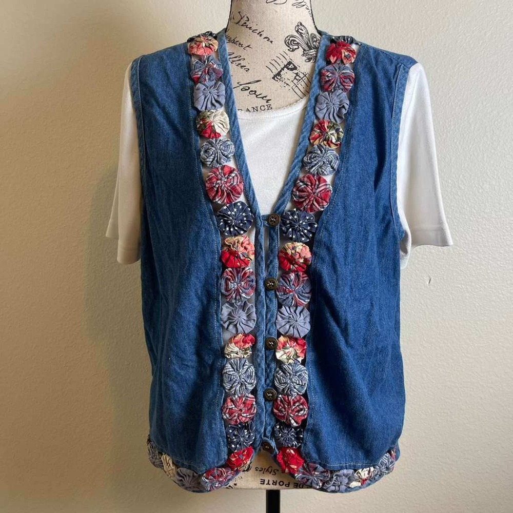 Vintage Style Denim Yo-Yo Flower Trim Vest Blue Americana‎ Button Front Medium